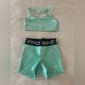 Nike Pro Set XS